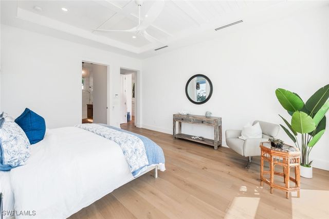 783 11th AVE S, Naples, FL 34102