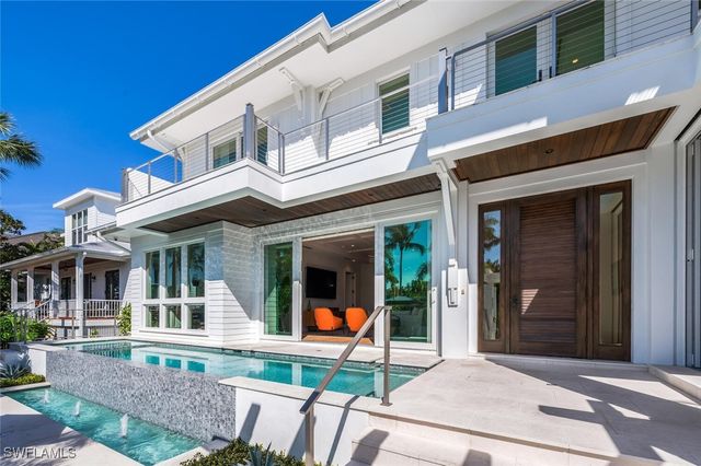 783 11th AVE S, Naples, FL 34102