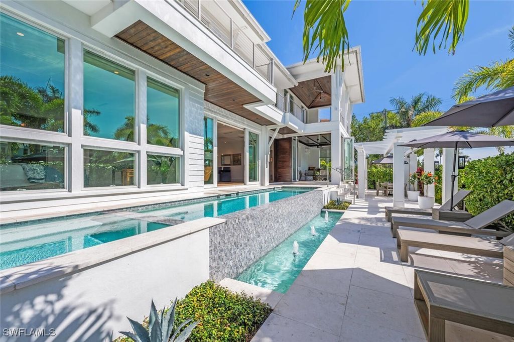 783 11th AVE S, Naples, FL 34102