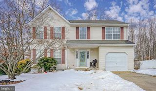 9 ASHLAND AVE, Sicklerville, NJ 08081