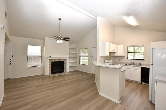2801 W Slaughter LN A, Austin, TX 78748