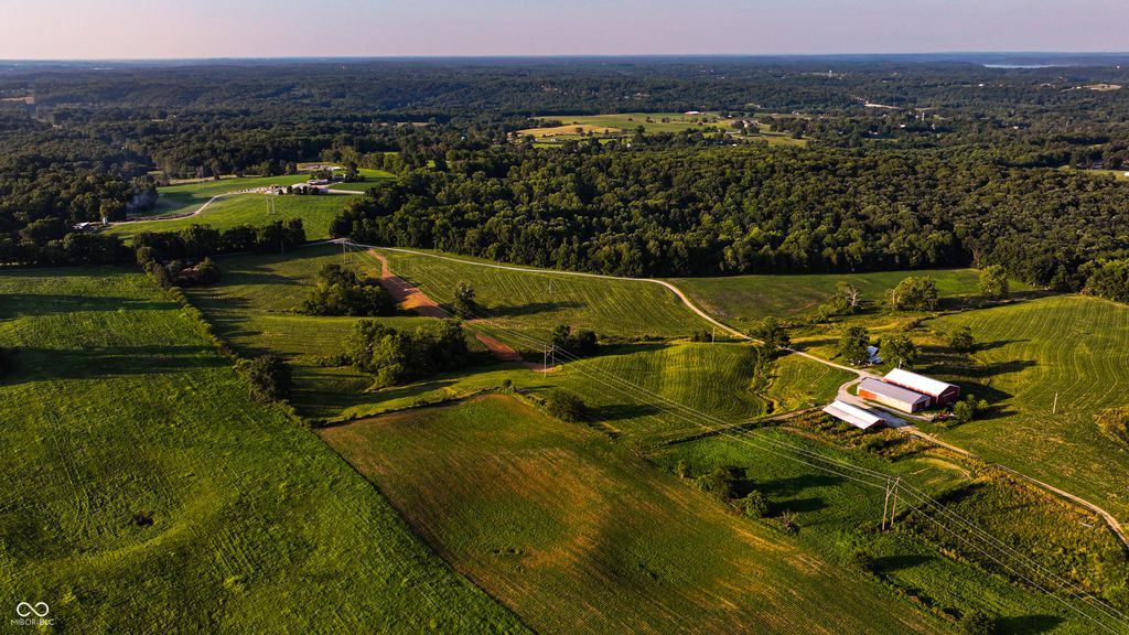 2297 W Popcorn Road