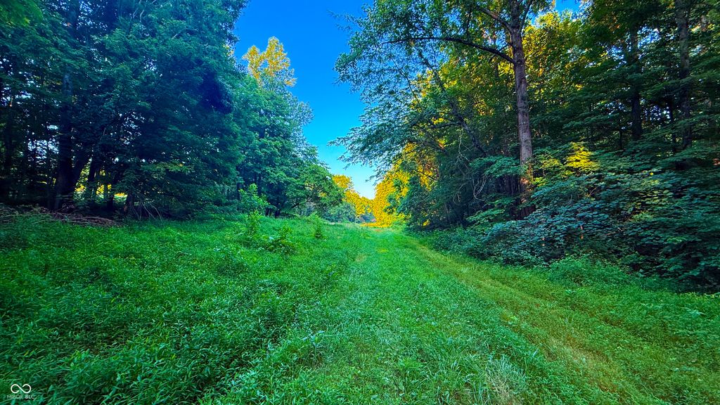 2297 W Popcorn Road