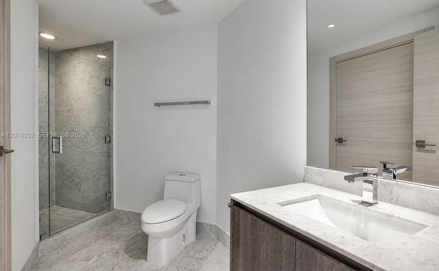 801 S Miami Ave 3905, Miami, FL 33130