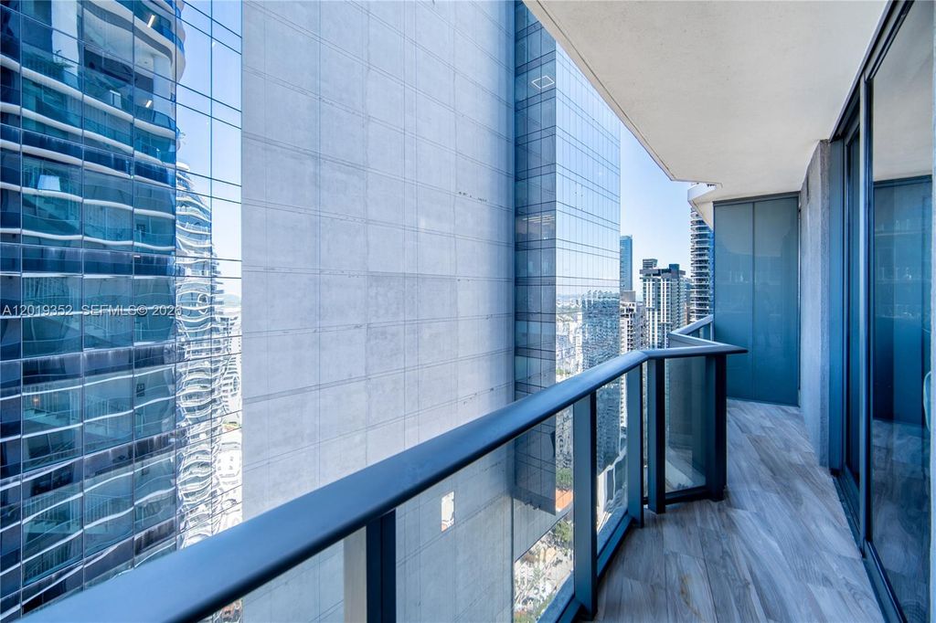 801 S Miami Ave 3905, Miami, FL 33130