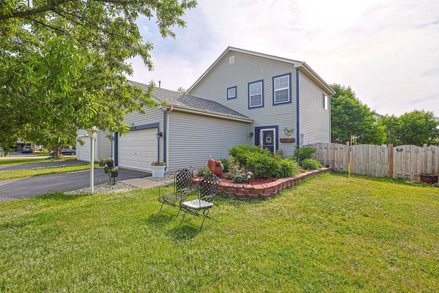 1854 S FALLBROOK Drive, Round Lake, IL 60073