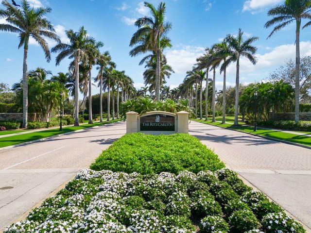 2621 ESTRELLA CT # 1601, Naples, FL 34109