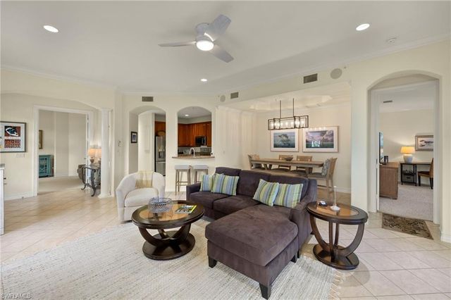 2621 ESTRELLA CT # 1601, Naples, FL 34109