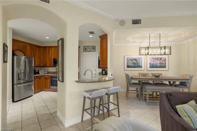 2621 ESTRELLA CT # 1601, Naples, FL 34109