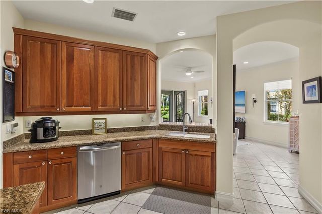 2621 ESTRELLA CT # 1601, Naples, FL 34109