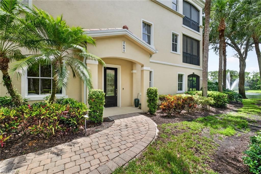2621 ESTRELLA CT 1601, NAPLES, FL 34109 — photo 2