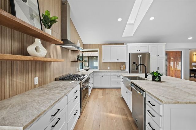 3 Lundy Lane, Bella Vista, AR 72714