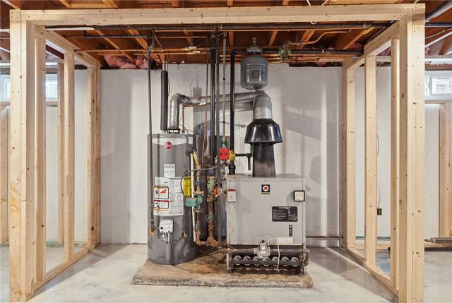 465 Red Chimney Drive, Warwick, RI 02886