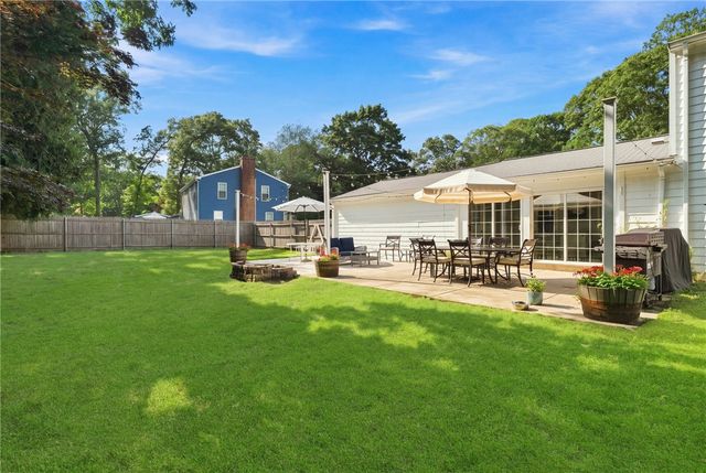 465 Red Chimney Drive, Warwick, RI 02886