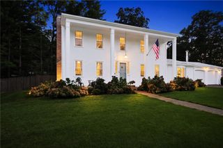 465 Red Chimney Drive, Warwick, RI 02886
