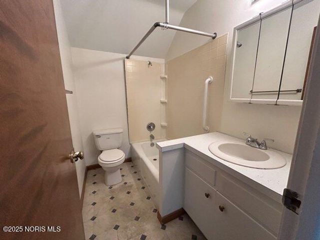 4303 Williston Road, Northwood, OH 43619