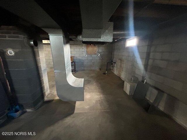 4303 Williston Road, Northwood, OH 43619