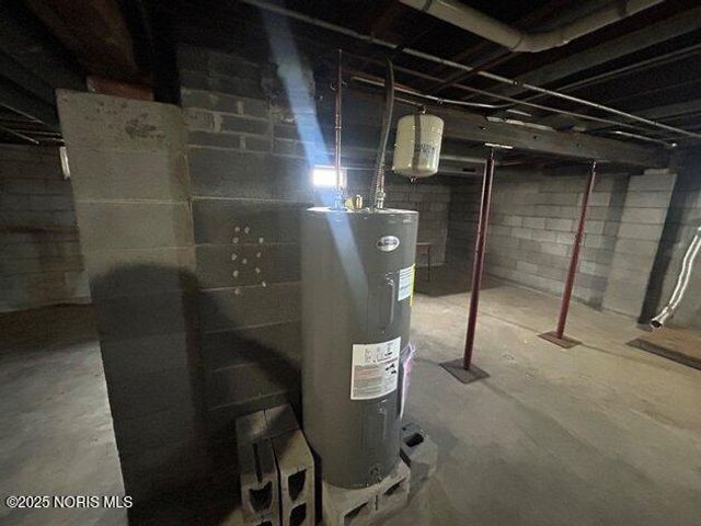 4303 Williston Road, Northwood, OH 43619