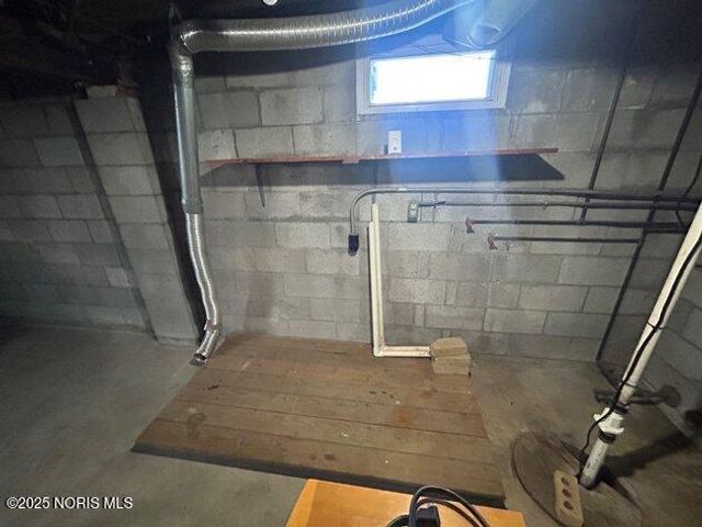 4303 Williston Road, Northwood, OH 43619