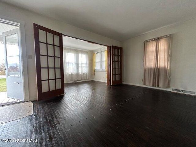 4303 Williston Road, Northwood, OH 43619