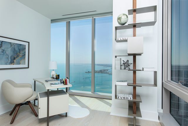 363 E Wacker Drive 6403, Chicago, IL 60601