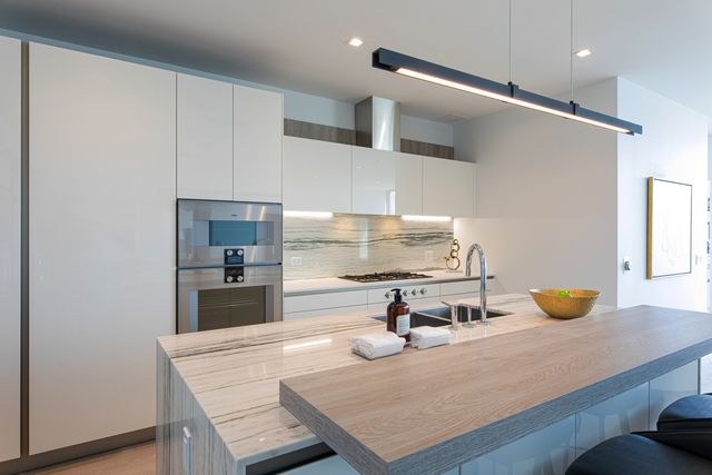 363 E Wacker Drive 6403, Chicago, IL 60601