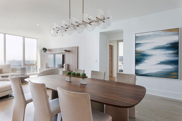 363 E Wacker Drive 6403, Chicago, IL 60601