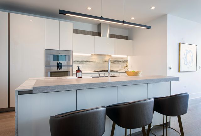 363 E Wacker Drive 6403, Chicago, IL 60601