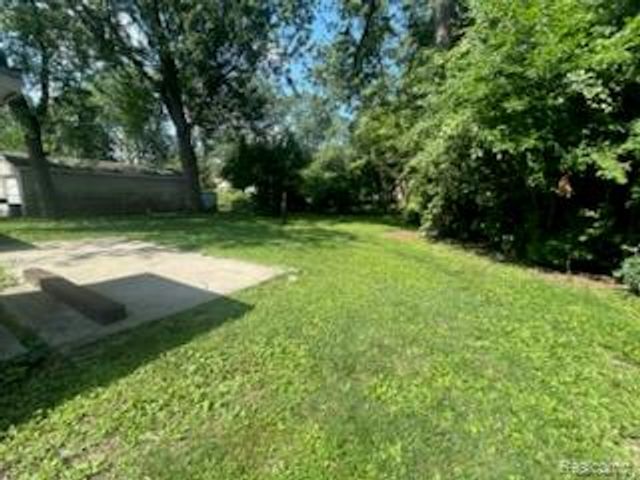 18707 Centralia, Redford Charter Township, MI 48240