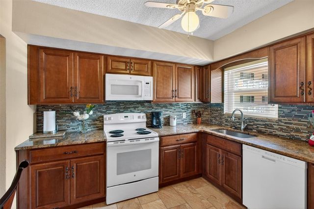 2285 ISRAELI DRIVE 29, Clearwater, FL 33763