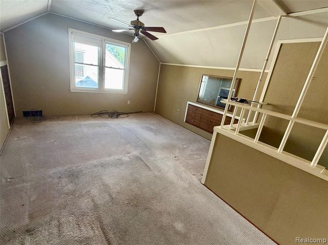 1714 Harwood Avenue, Royal Oak, MI 48067