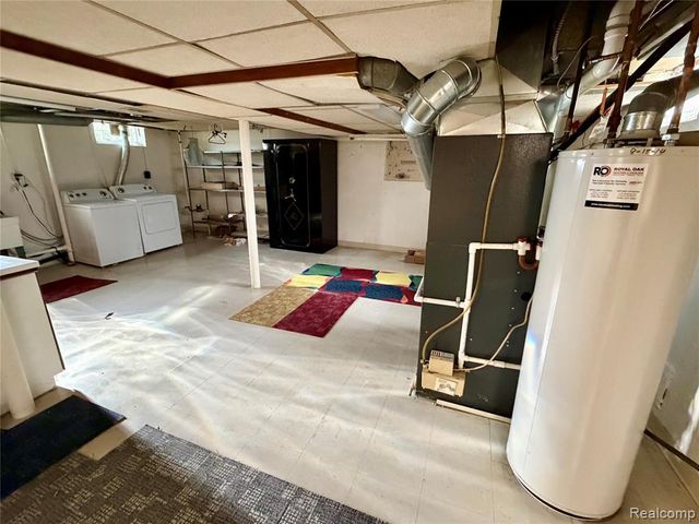 1714 Harwood Avenue, Royal Oak, MI 48067