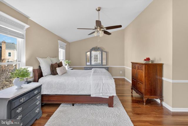 14348 WINDING WOODS CT, Centreville, VA 20120