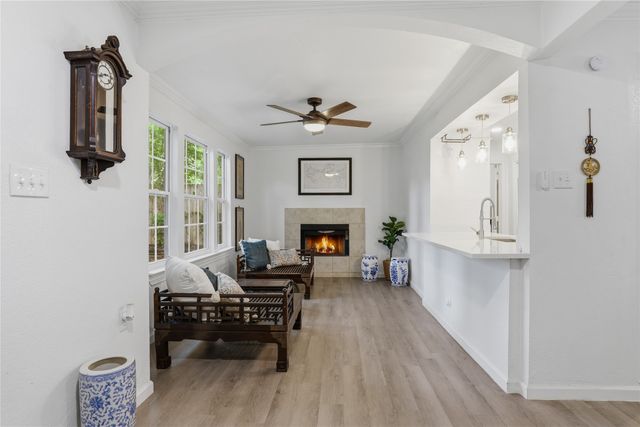 1314 E Lovers Lane, Arlington, TX 76010