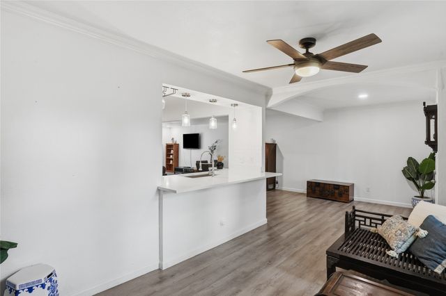 1314 E Lovers Lane, Arlington, TX 76010