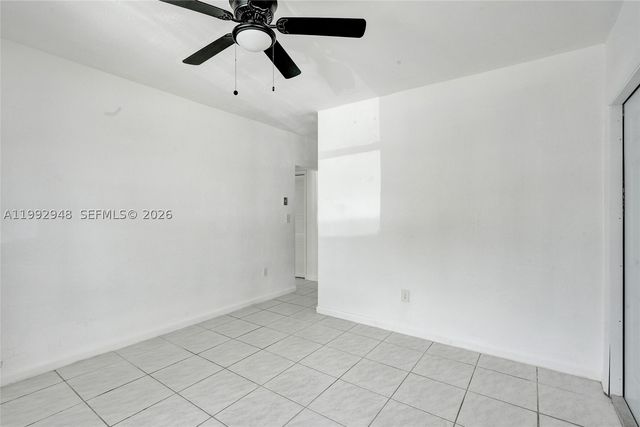 724 NW 6th St, Hallandale Beach, FL 33009