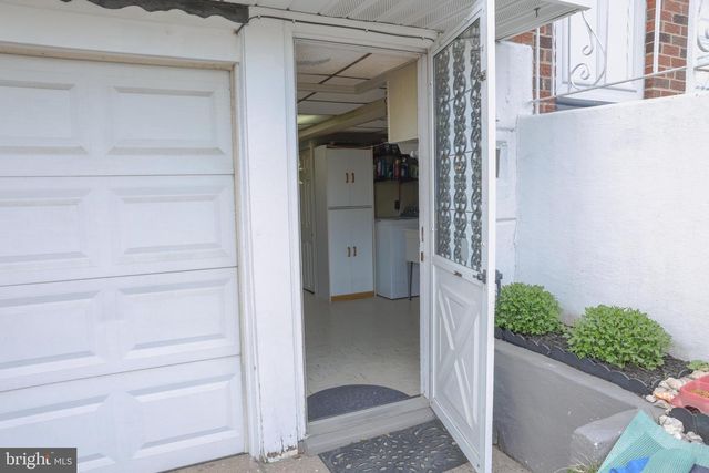 10210 E KESWICK RD, Philadelphia, PA 19114