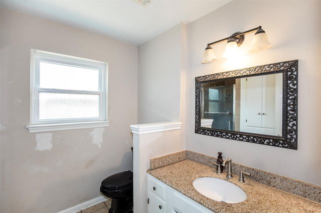 5011 Encino Court, Friendswood, TX 77546