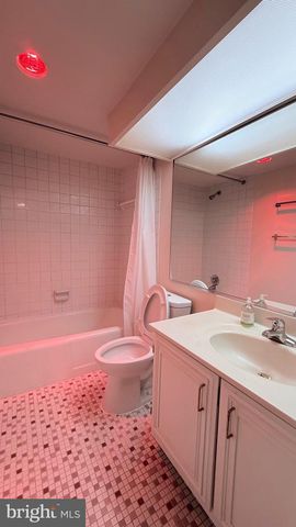 6100 WESTCHESTER PARK DR #609, College Park, MD 20740