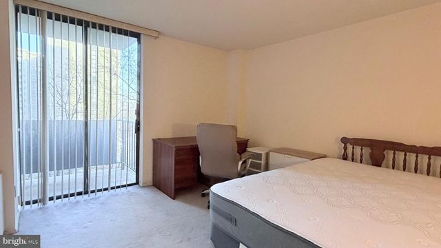 6100 WESTCHESTER PARK DR #609, College Park, MD 20740