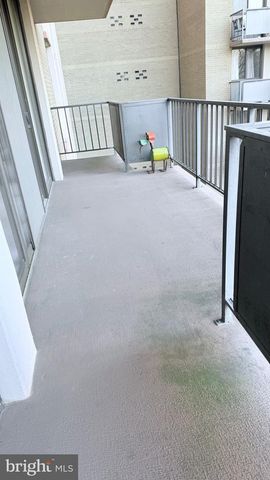 6100 WESTCHESTER PARK DR #609, College Park, MD 20740