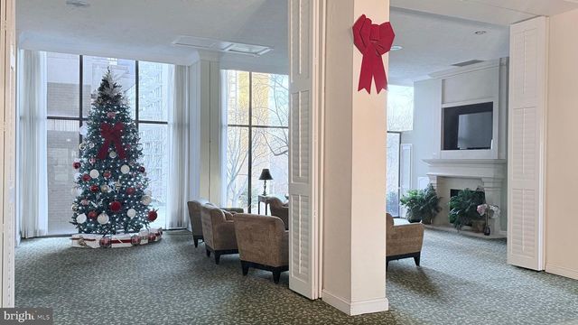 6100 WESTCHESTER PARK DR #609, College Park, MD 20740