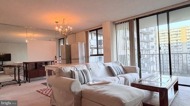 6100 WESTCHESTER PARK DR #609, College Park, MD 20740