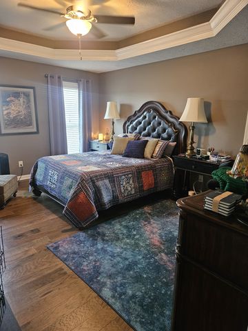 176 Arlis Gene Cir, Lafayette, TN 37083