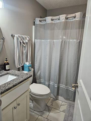 176 Arlis Gene Cir, Lafayette, TN 37083