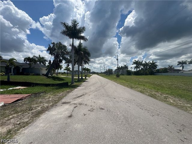 4625 NW 31st TER, Cape Coral, FL 33993