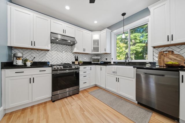51 Main Street, Atkinson, NH 03811