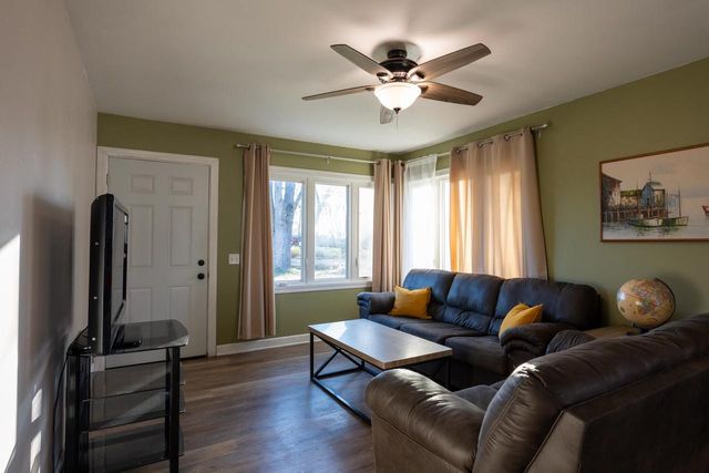 N1047 Olson Road, Edgerton, WI 53534