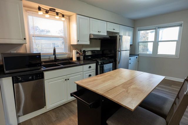 N1047 Olson Road, Edgerton, WI 53534