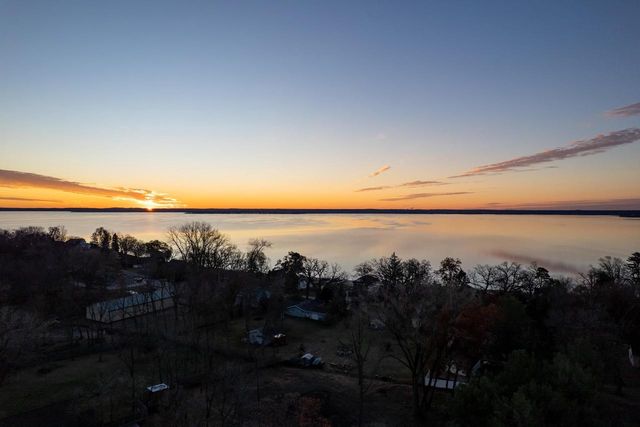 N1047 Olson Road, Edgerton, WI 53534